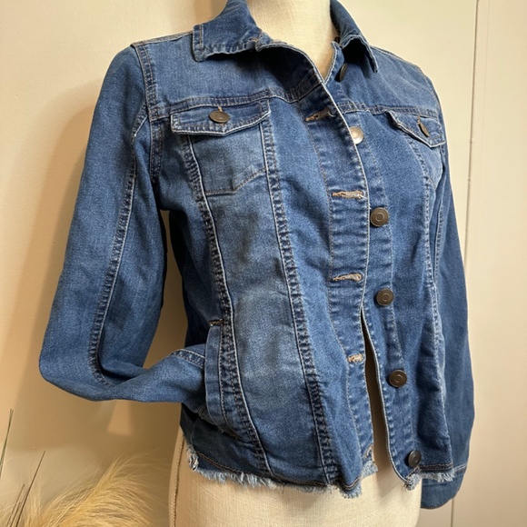 Medium Blue Jean Jacket - Picture 3 of 6